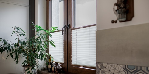 Napvédelem és dekoráció - ablakredőnyök