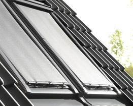 RoofLITE+ MIA kézi kültéri napellenző