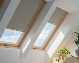 RoofLITE+ DUA sötétítő roló oldalsó lécekkel