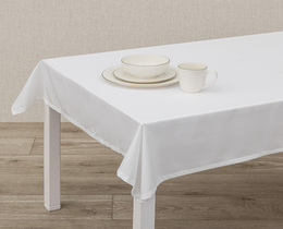 Asztalterítő 140x160 cm fehér